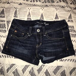 American Eagle dark wash denim shorts size 0